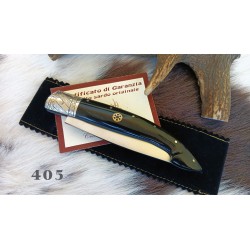 Dorgalese elaborato lama 11 cm, manico in corno di bufalo con anima in acciaio + pin