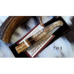 Pattadese da collezione, lama 12 cm acciaio damasco carbonio, manico in avorio fossile di mammut con anima in acciaio